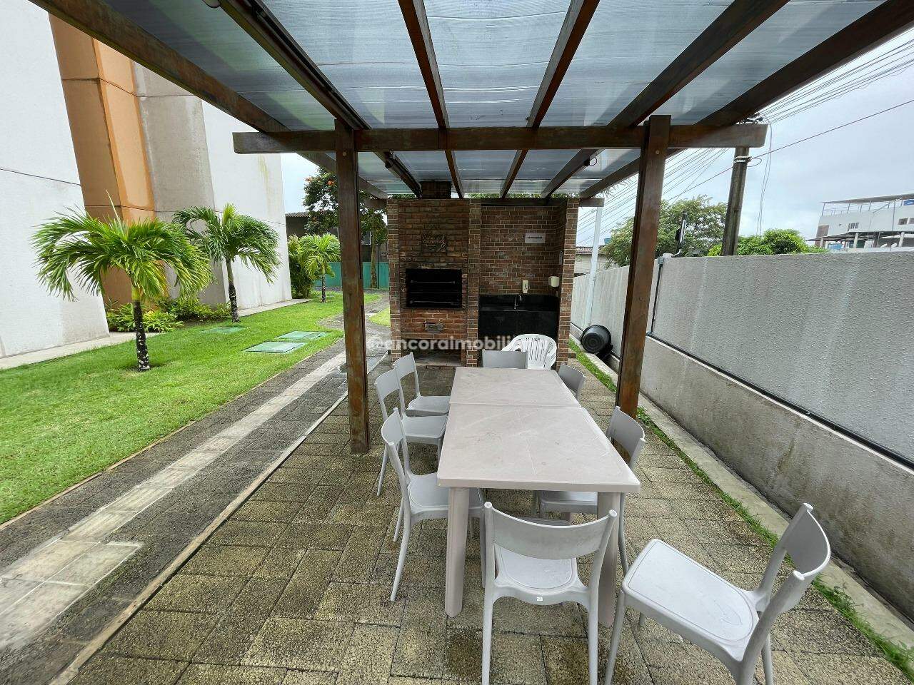 Apartamento para aluguel no Caxangá: