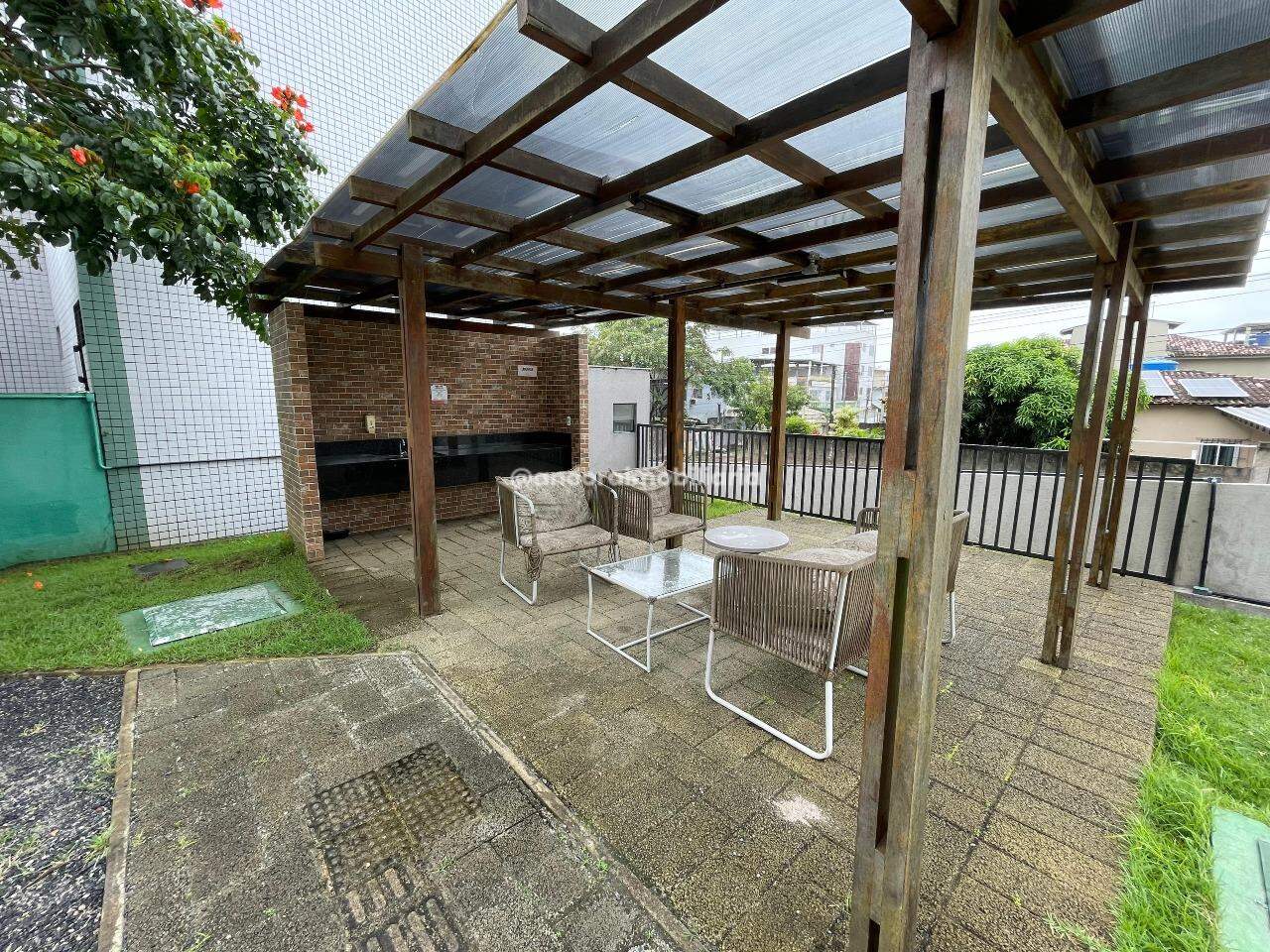 Apartamento para aluguel no Caxangá: