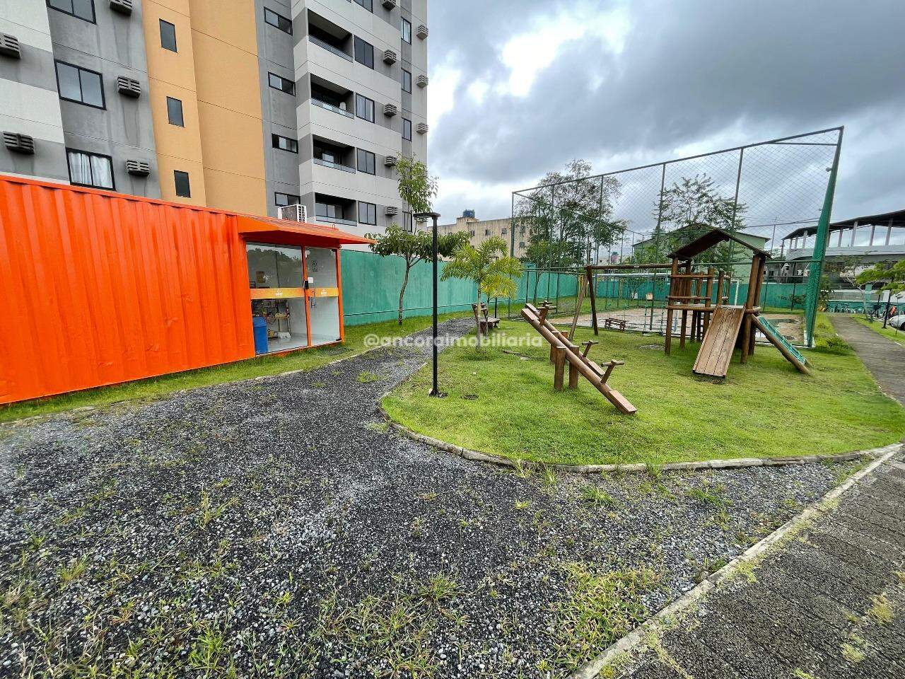 Apartamento para aluguel no Caxangá: