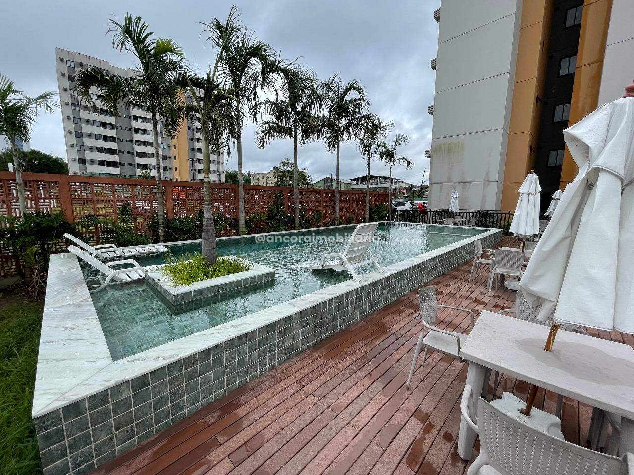 Apartamento para aluguel no Caxangá: