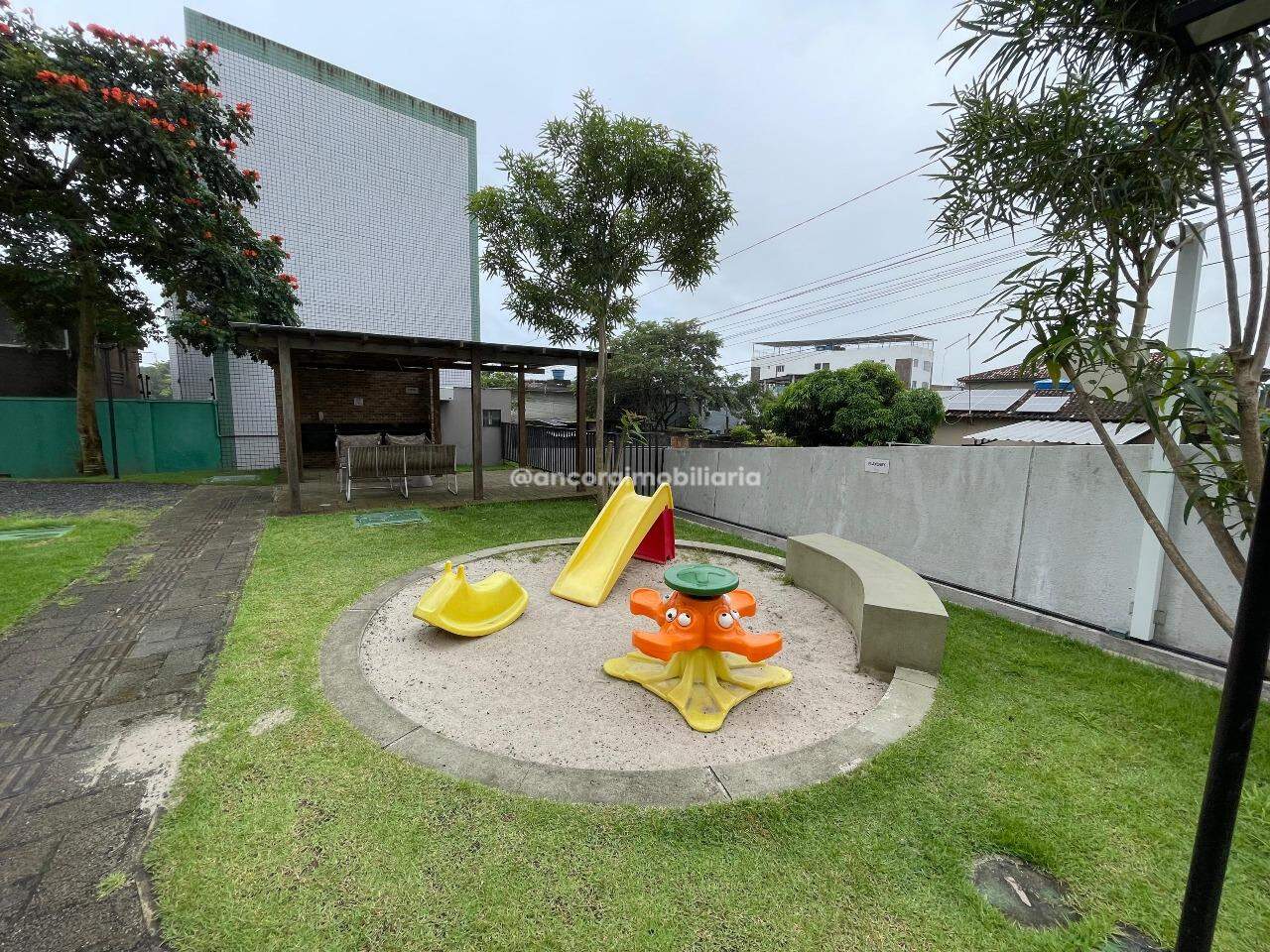 Apartamento para aluguel no Caxangá: