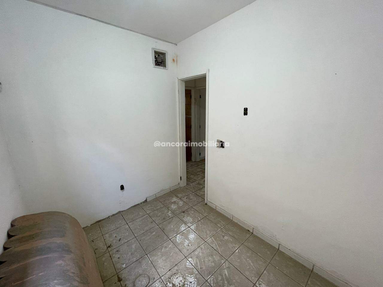 Casa Comercial para aluguel no Jiquiá: