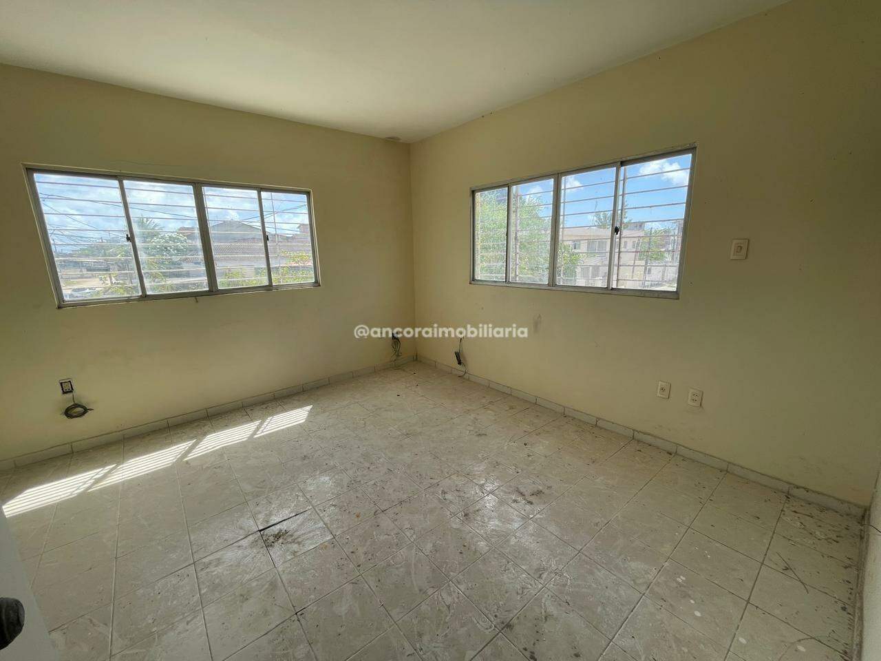Casa Comercial para aluguel no Jiquiá: