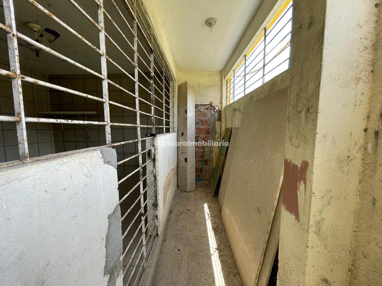Casa Comercial para aluguel no Jiquiá: