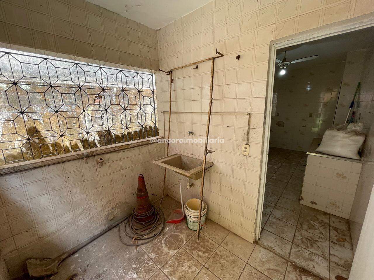 Casa para aluguel no Jiquiá: 