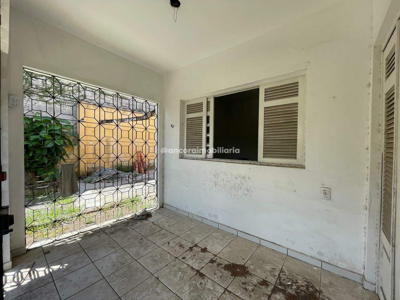 Casa para aluguel no Jiquiá: 