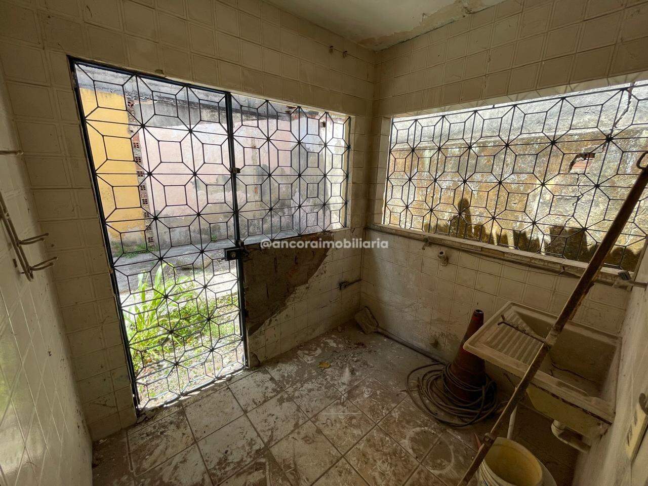 Casa para aluguel no Jiquiá: 