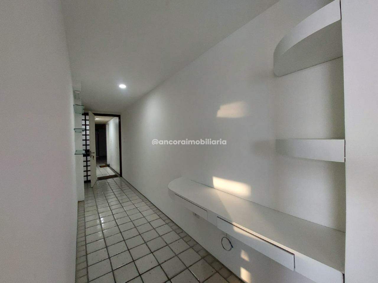 Apartamento à venda no Pina: 