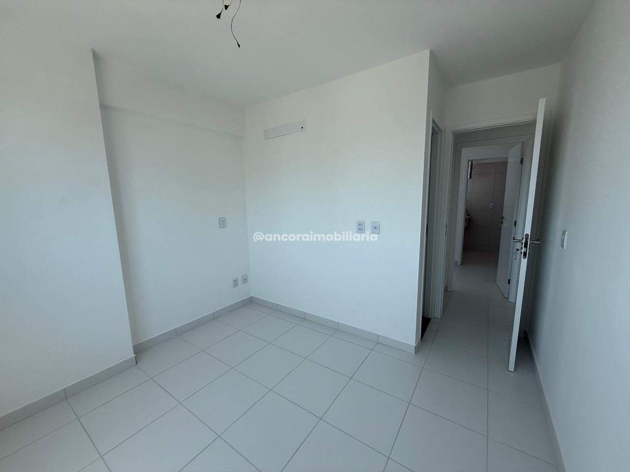 Apartamento para aluguel no Candeias: 