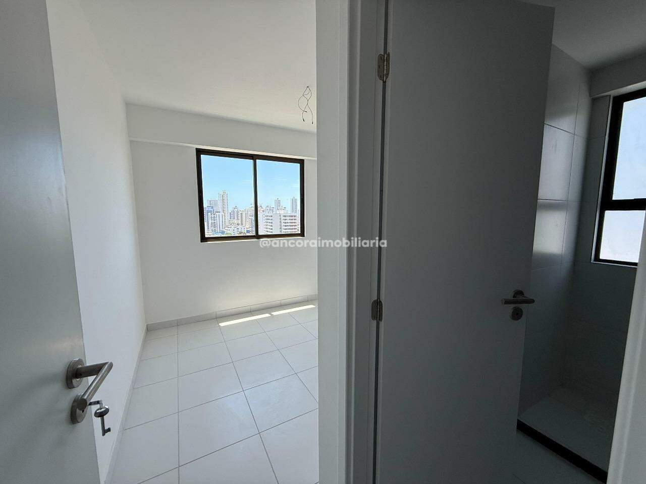 Apartamento para aluguel no Candeias: 