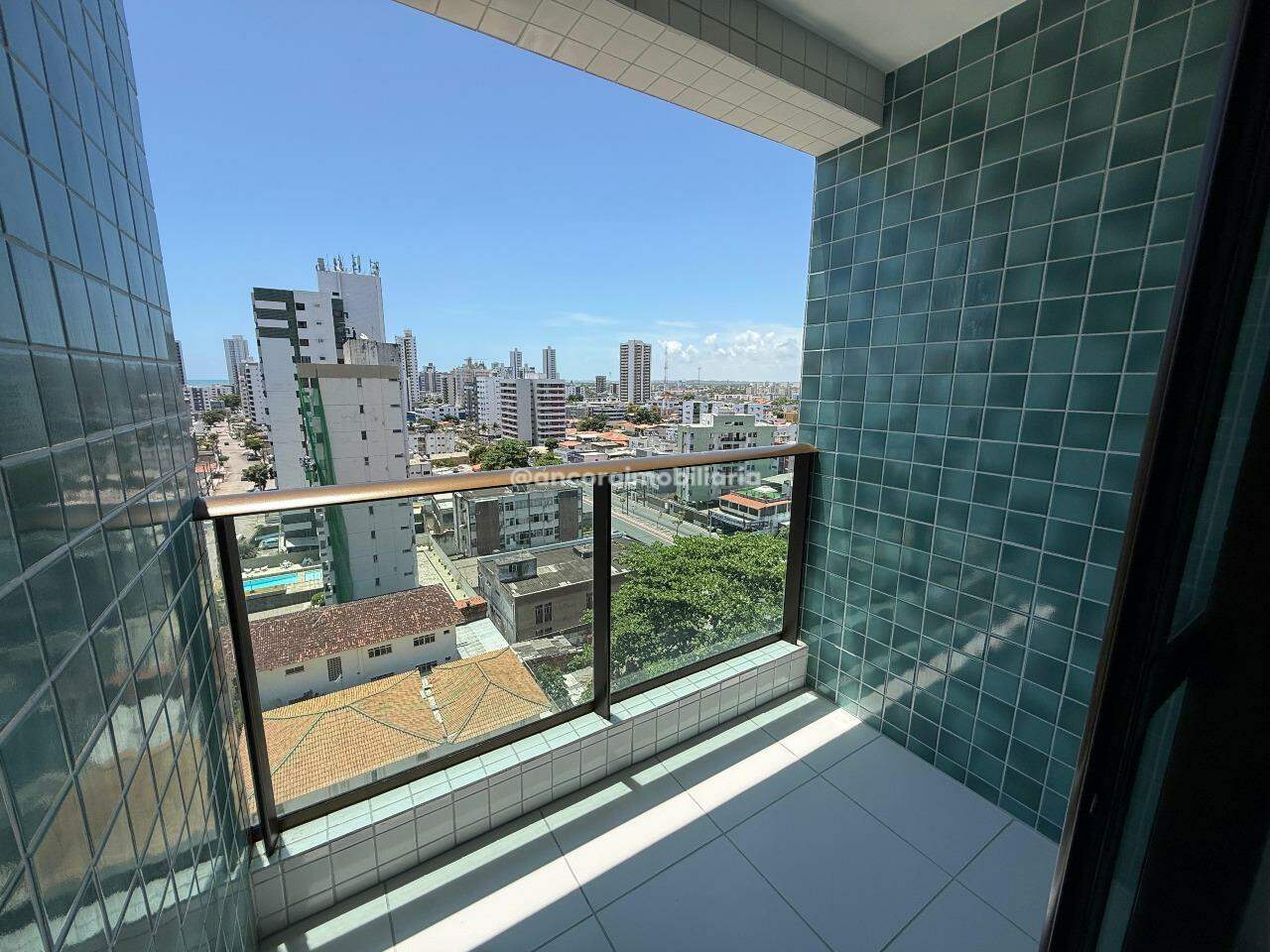 Apartamento para aluguel no Candeias: 