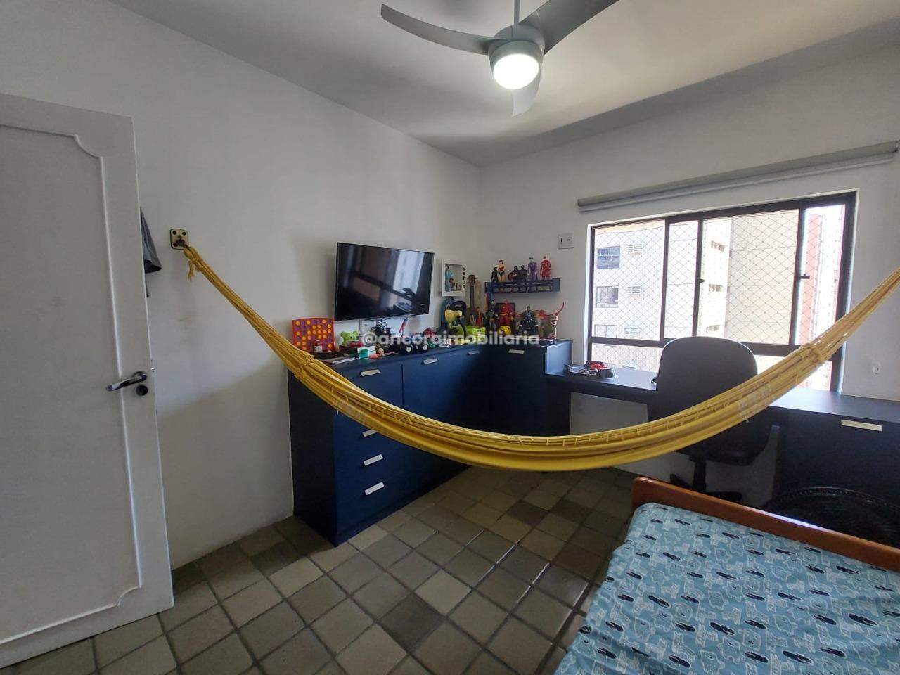 Apartamento à venda no Espinheiro: 