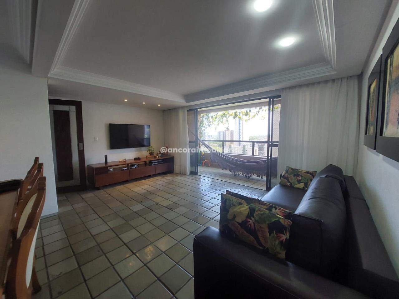 Apartamento à venda no Espinheiro: 