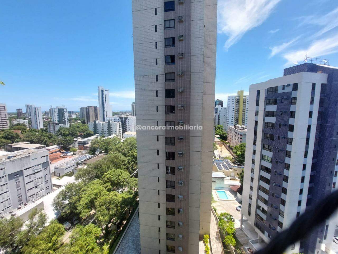 Apartamento à venda no Espinheiro: 
