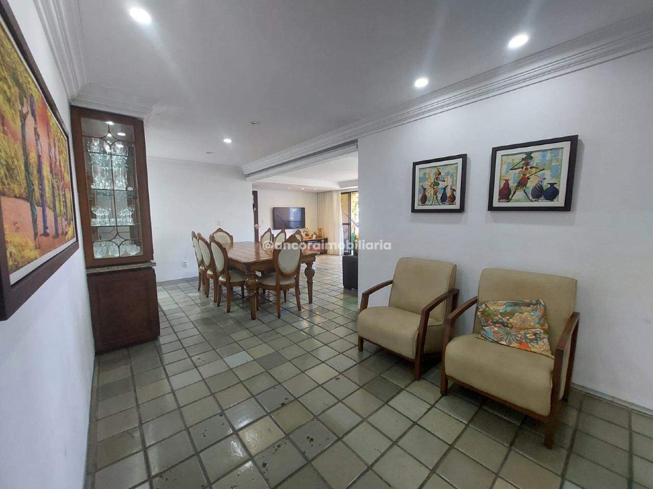 Apartamento à venda no Espinheiro: 