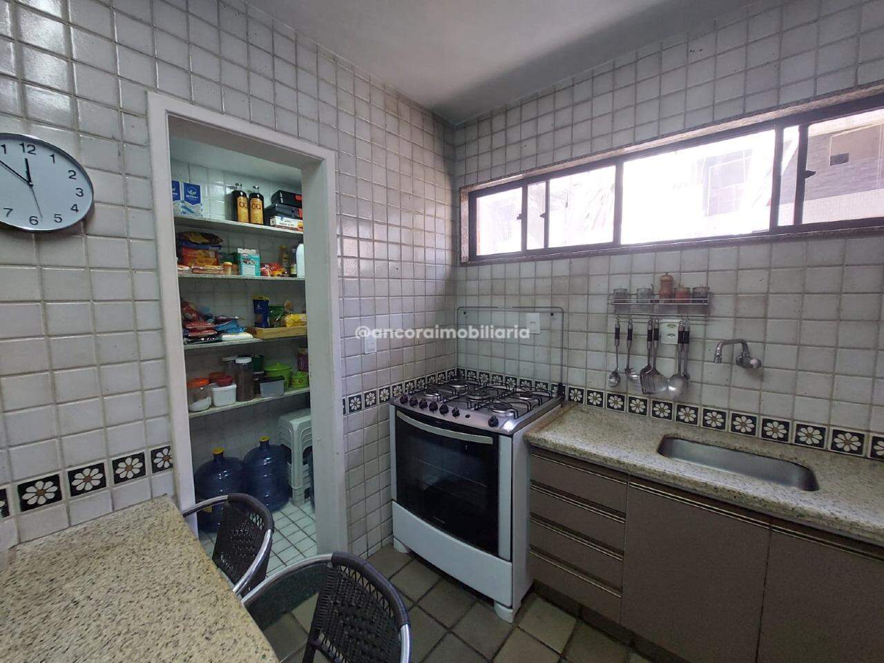 Apartamento à venda no Espinheiro: 