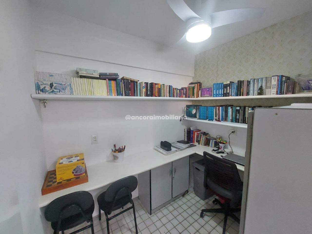Apartamento à venda no Espinheiro: 