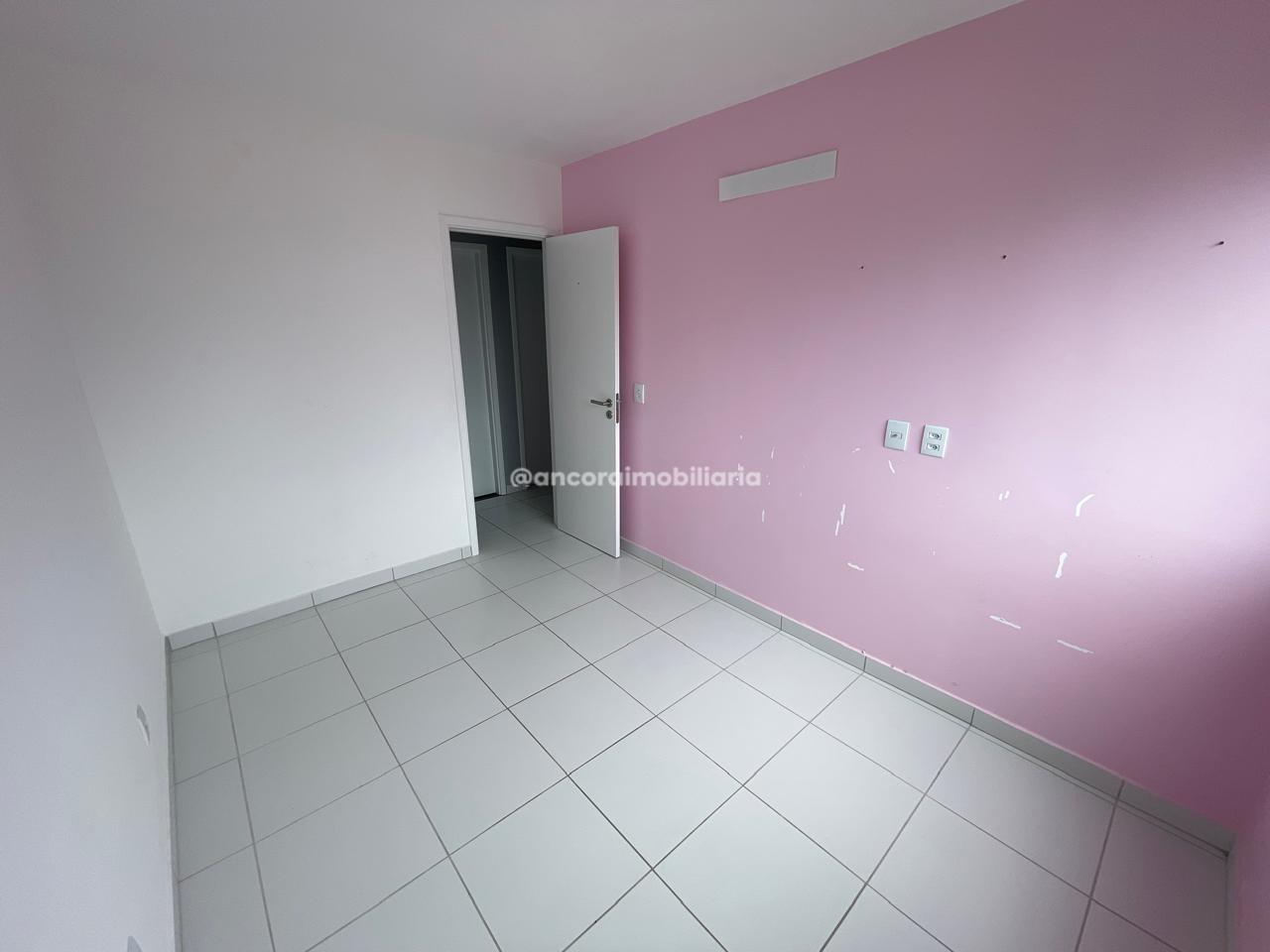 Apartamento para aluguel no Candeias: 