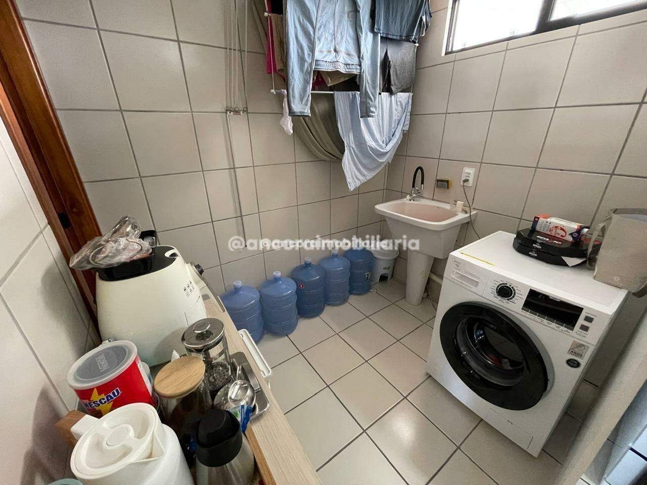 Apartamento para aluguel no Aflitos: 