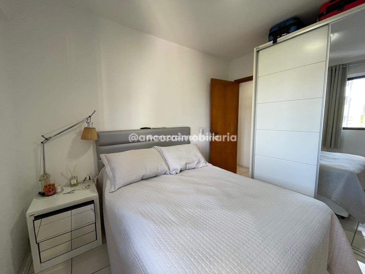 Apartamento para aluguel no Aflitos: 