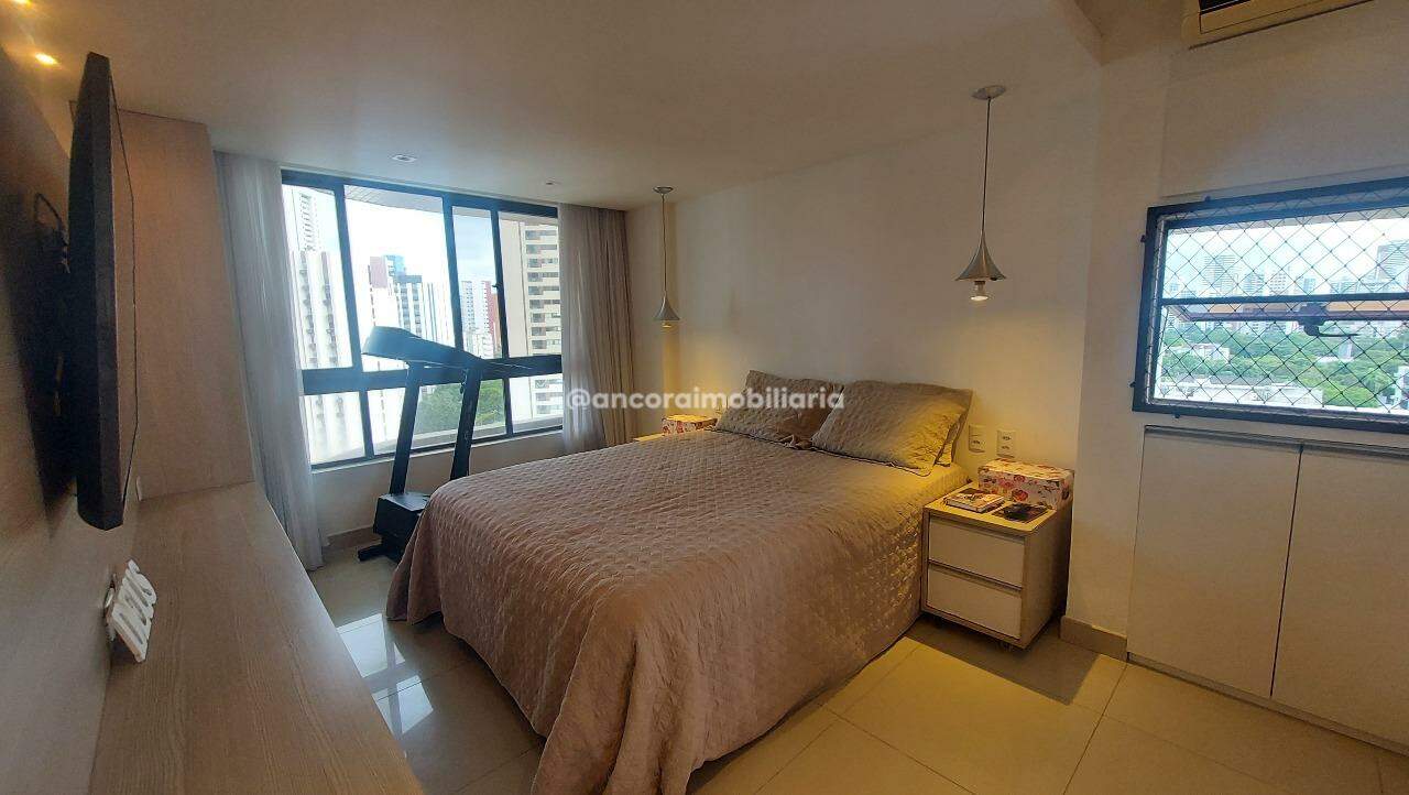 Apartamento à venda no Graças: 