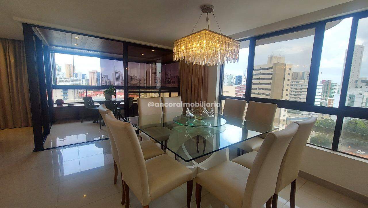 Apartamento à venda no Graças: 