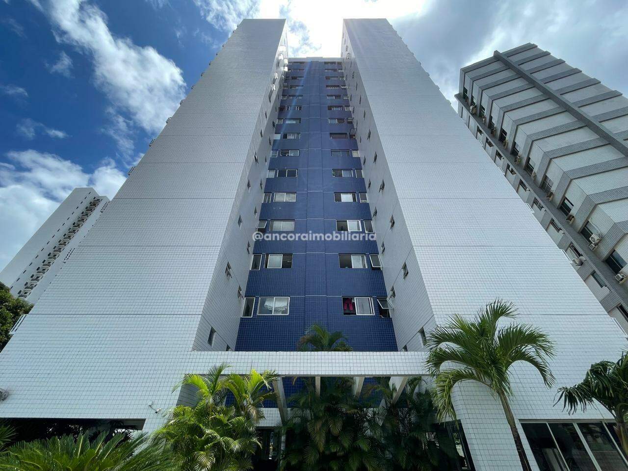 Apartamento para aluguel no Graças: 