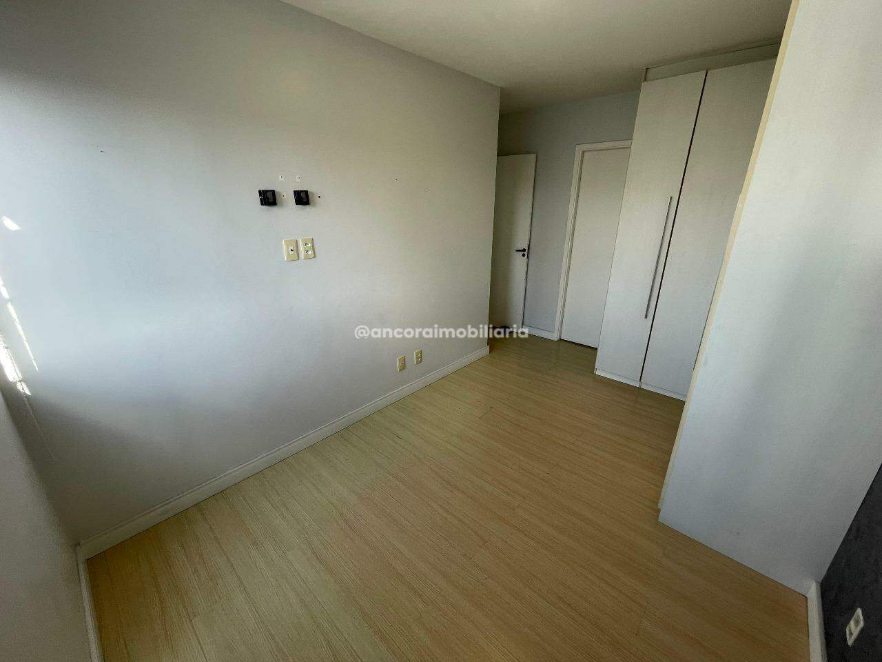 Apartamento para aluguel no Graças: 