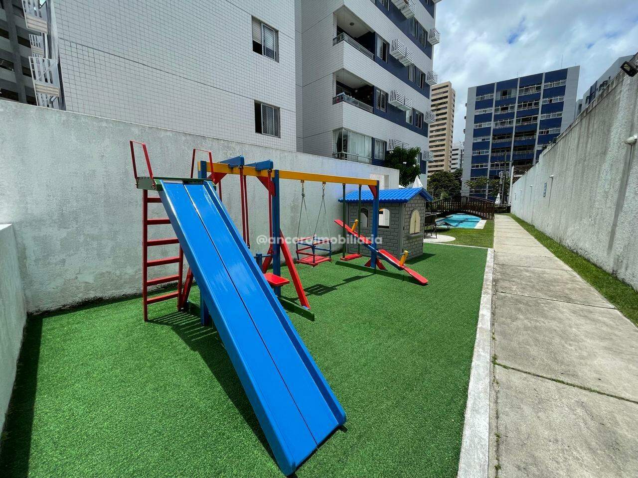 Apartamento para aluguel no Graças: 