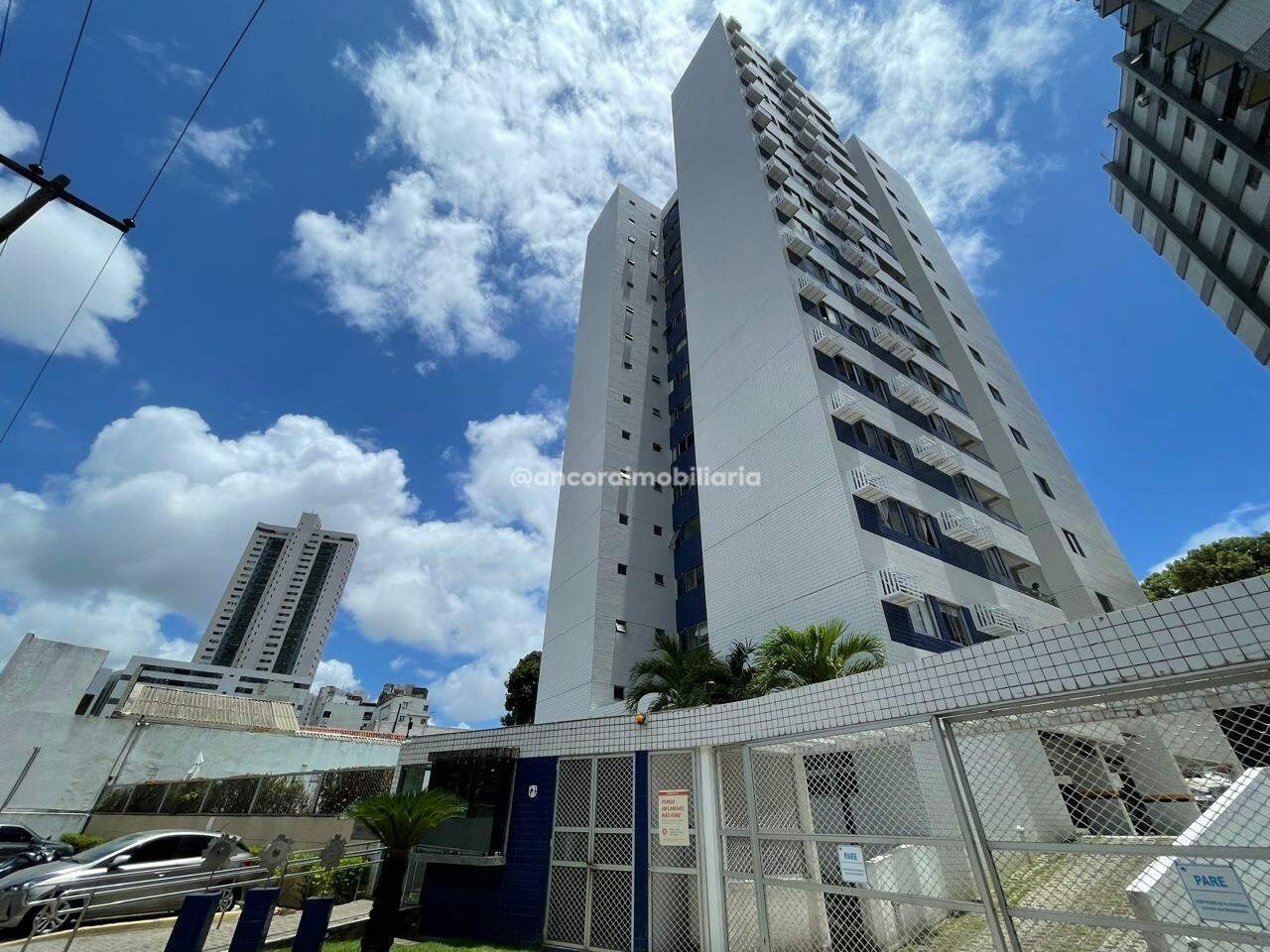 Apartamento para aluguel no Graças: 