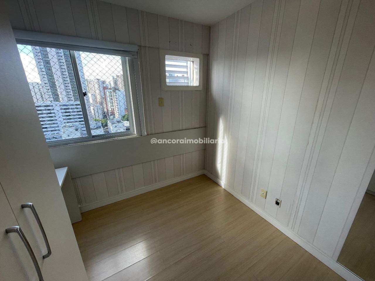Apartamento para aluguel no Graças: 