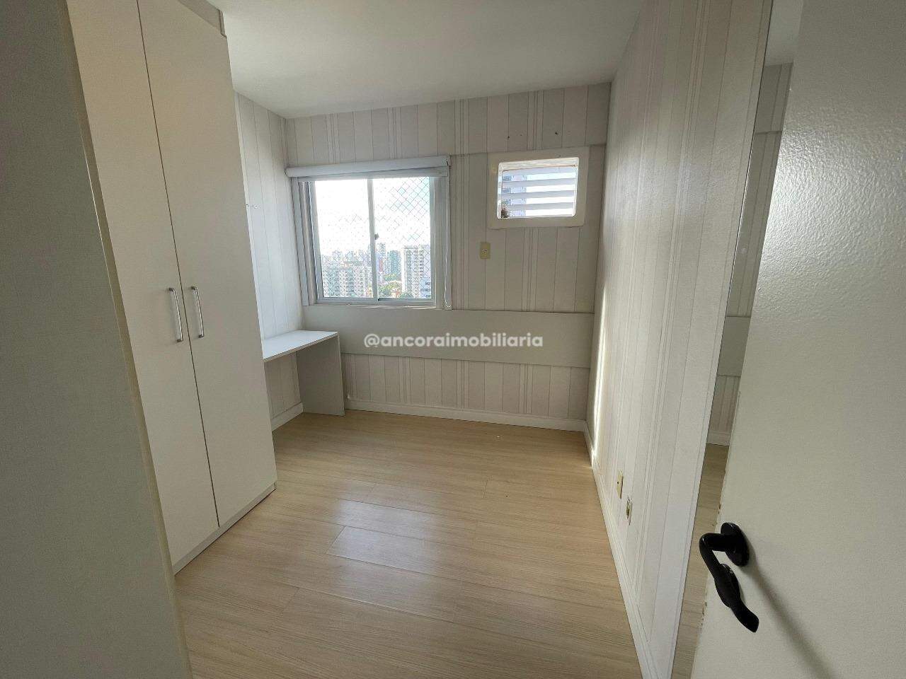 Apartamento para aluguel no Graças: 