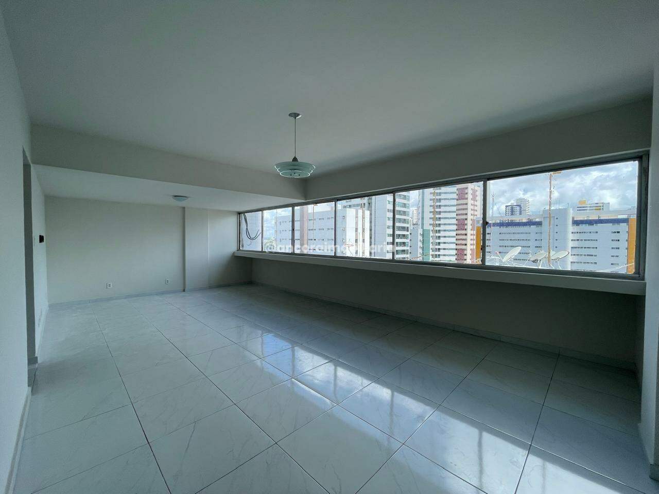 Apartamento à venda no Madalena: