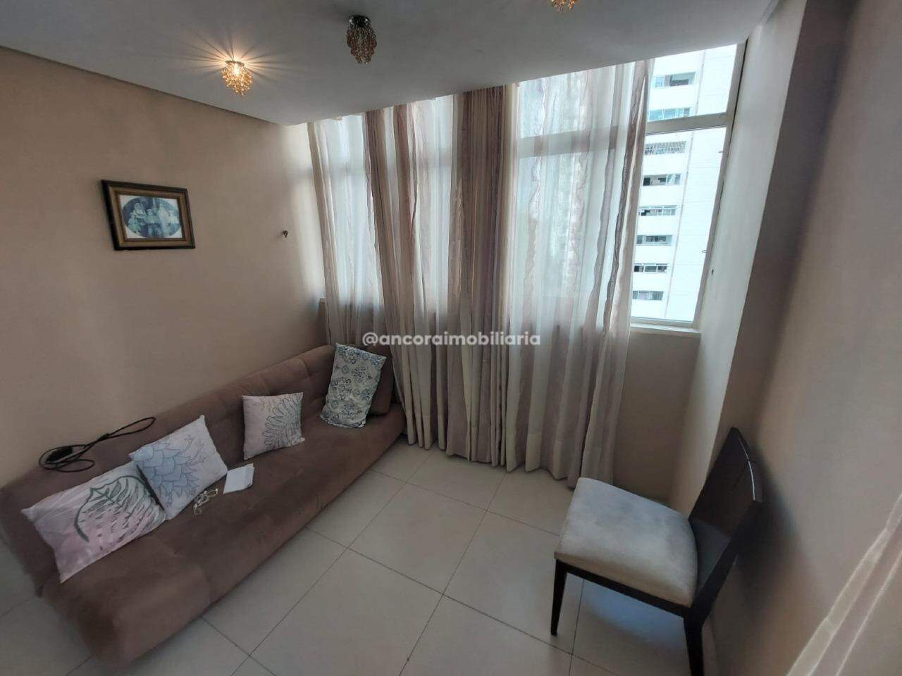 Apartamento à venda no Graças: