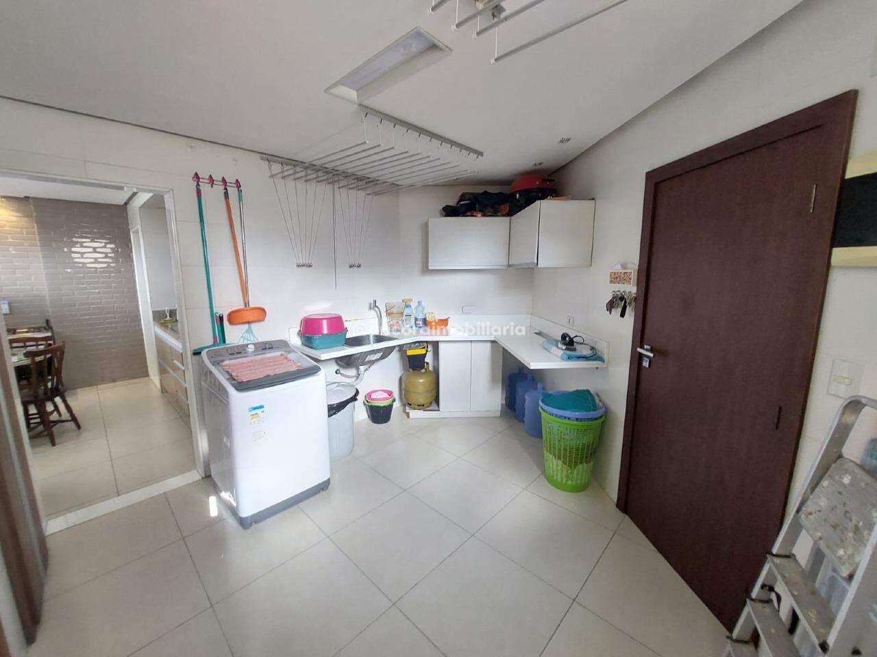 Apartamento à venda no Graças: