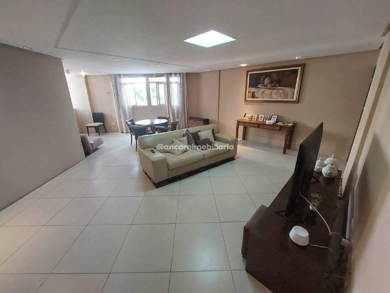 Apartamento à venda no Graças: 