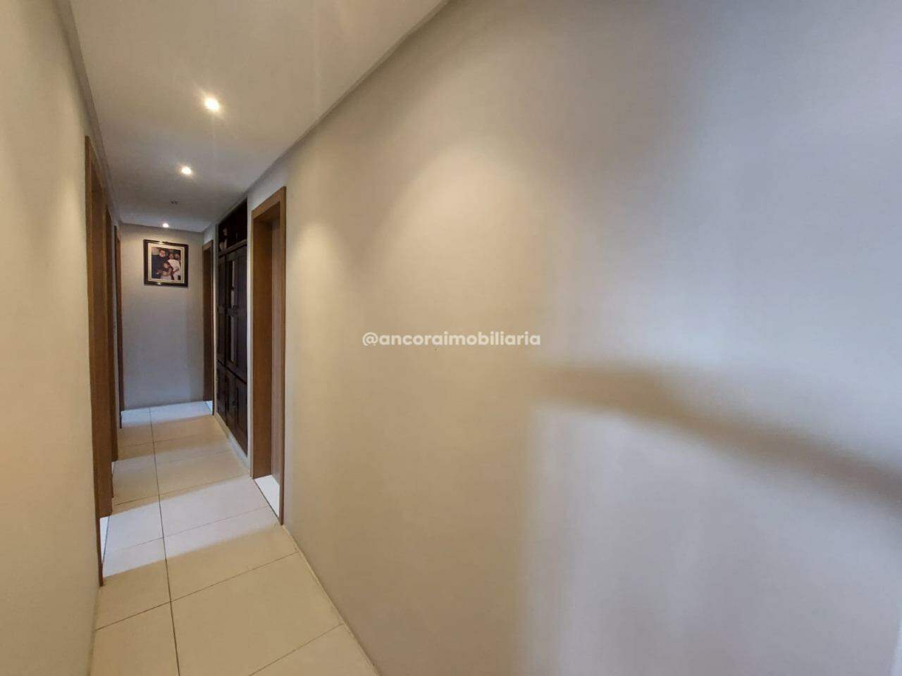 Apartamento à venda no Graças: