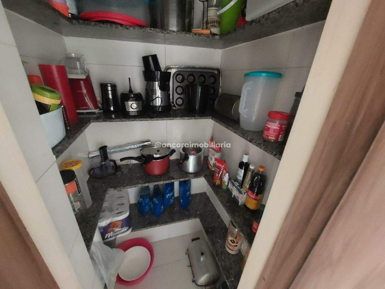 Apartamento à venda no Graças: