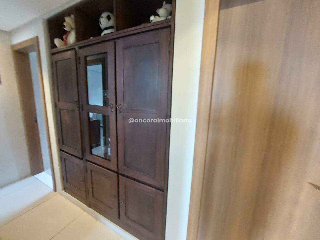 Apartamento à venda no Graças: