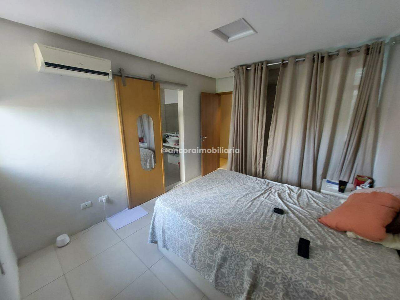 Apartamento à venda no Graças: