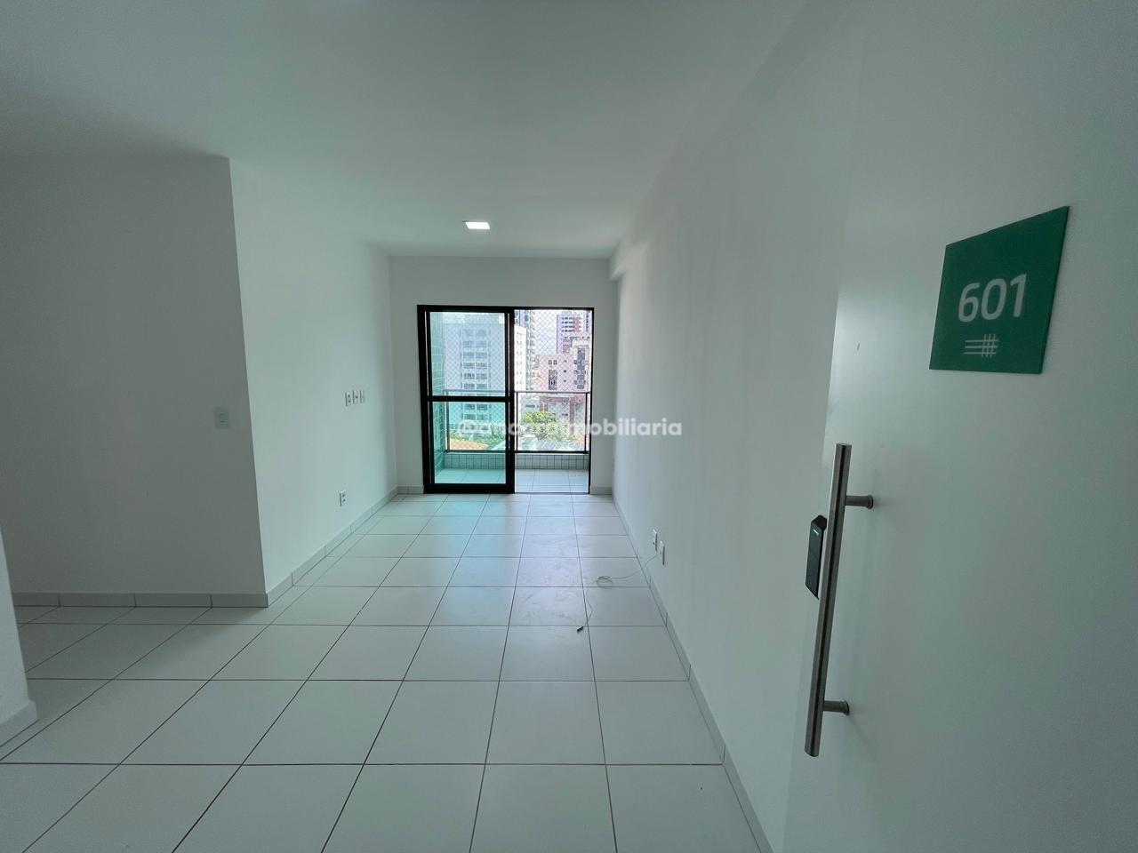 Apartamento para aluguel no Candeias: 