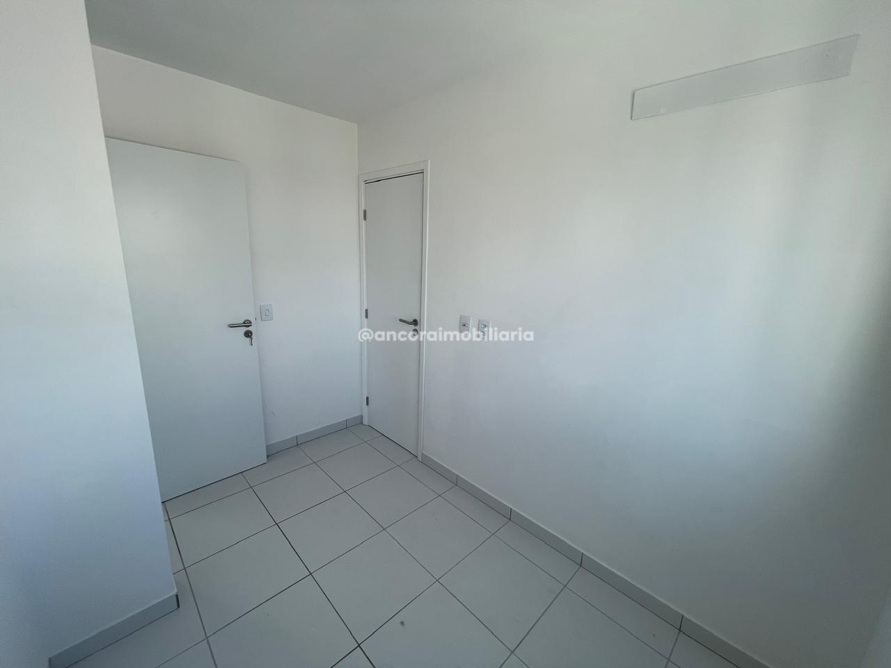 Apartamento para aluguel no Candeias: 