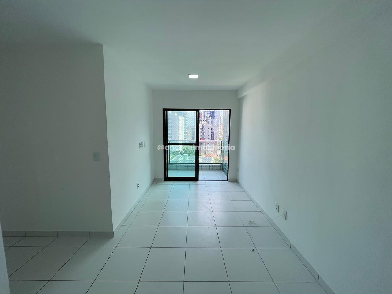 Apartamento para aluguel no Candeias: 