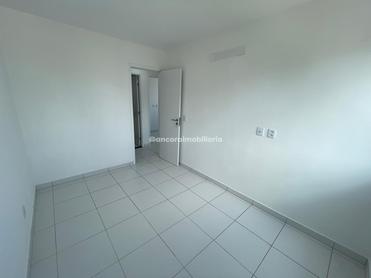 Apartamento para aluguel no Candeias: 