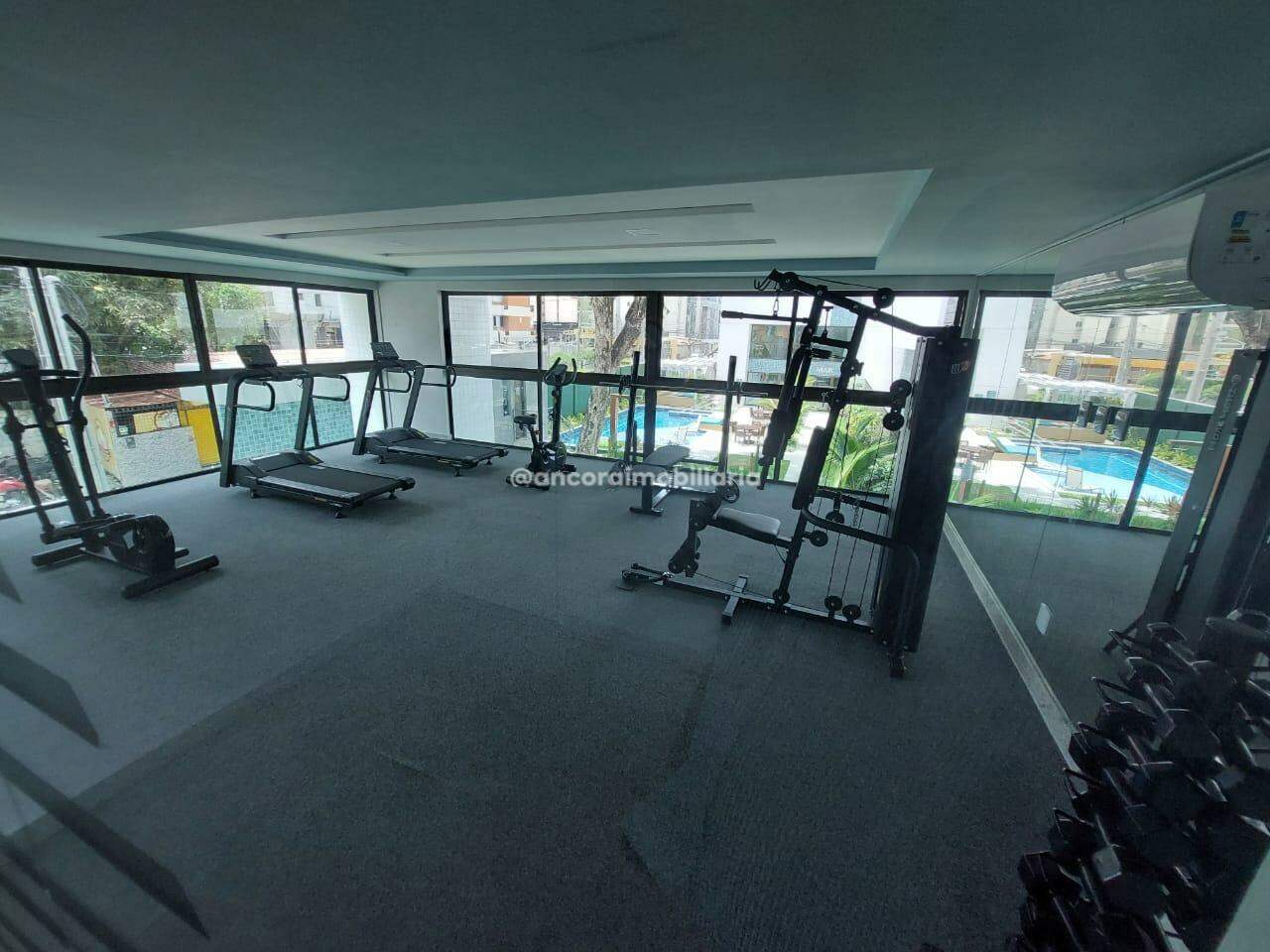 Apartamento à venda no Candeias: