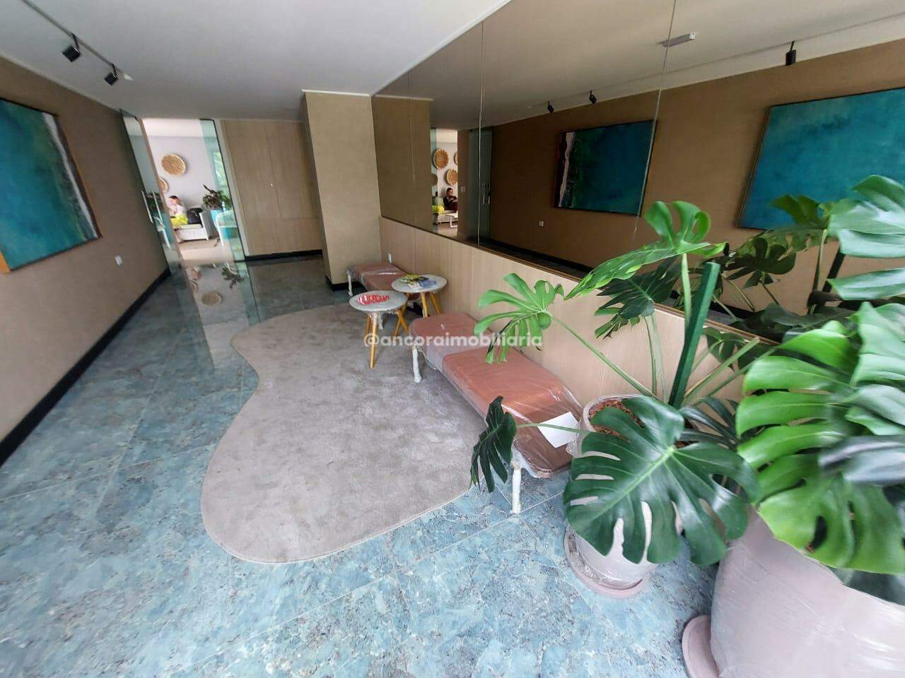Apartamento à venda no Candeias:
