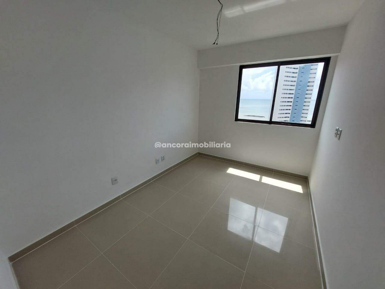 Apartamento à venda no Candeias: