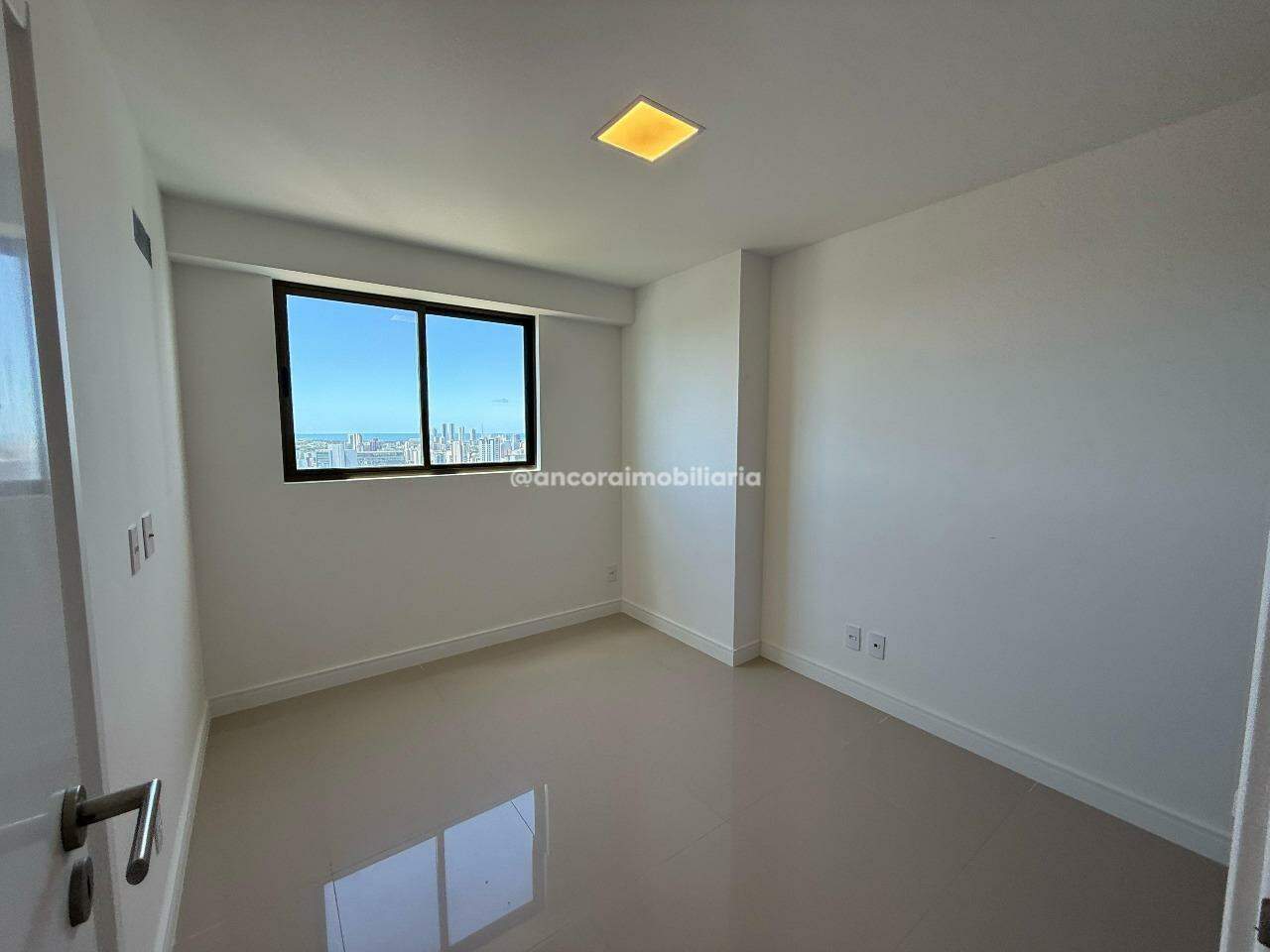 Apartamento para aluguel no Ilha do Retiro: 