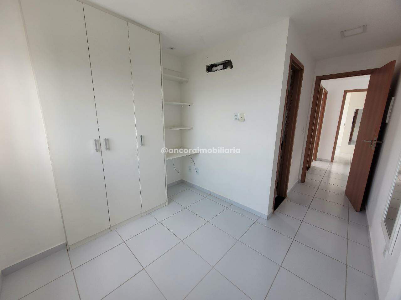 Apartamento à venda no Candeias: 