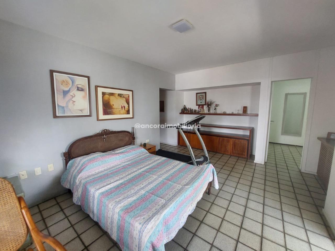 Apartamento à venda no Monteiro: 